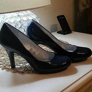 Mootsies  Tootsies casual navy blue heel